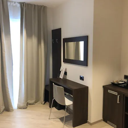 Hotel Rosa Torbole Sul Garda