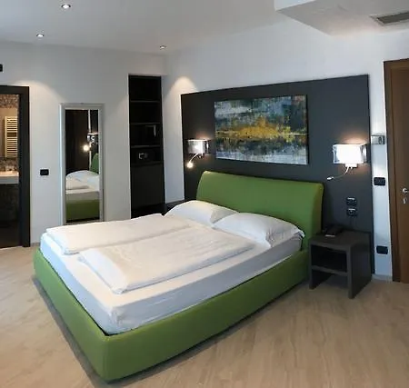 Rosa Hotel Torbole Sul Garda