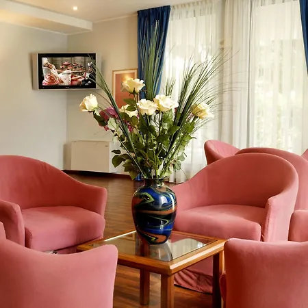 Hotel Rosa 3*